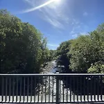 93 Glen Family Friendly *